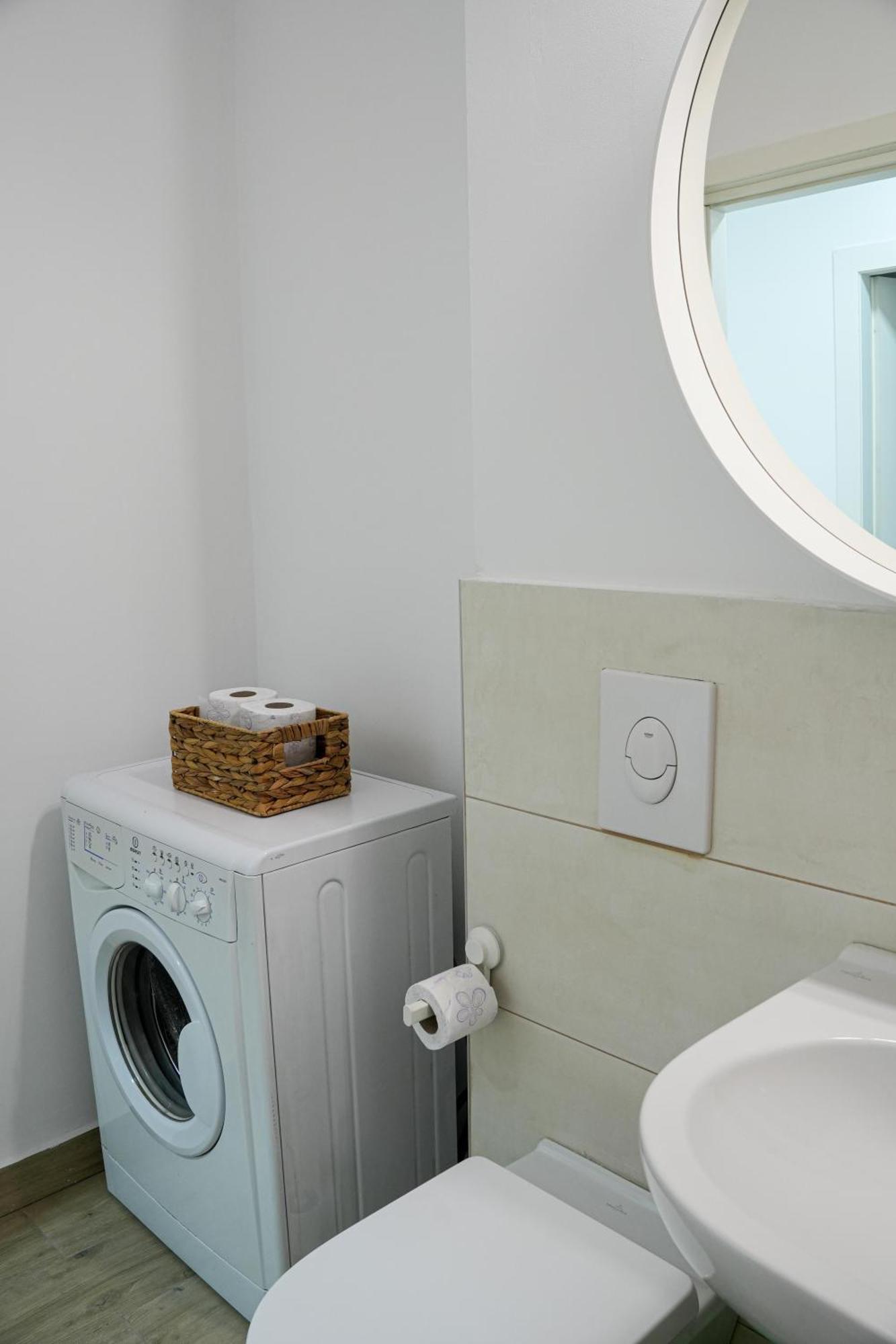 Apartment Gabi - Chic With Parking Close To Veranda Mall