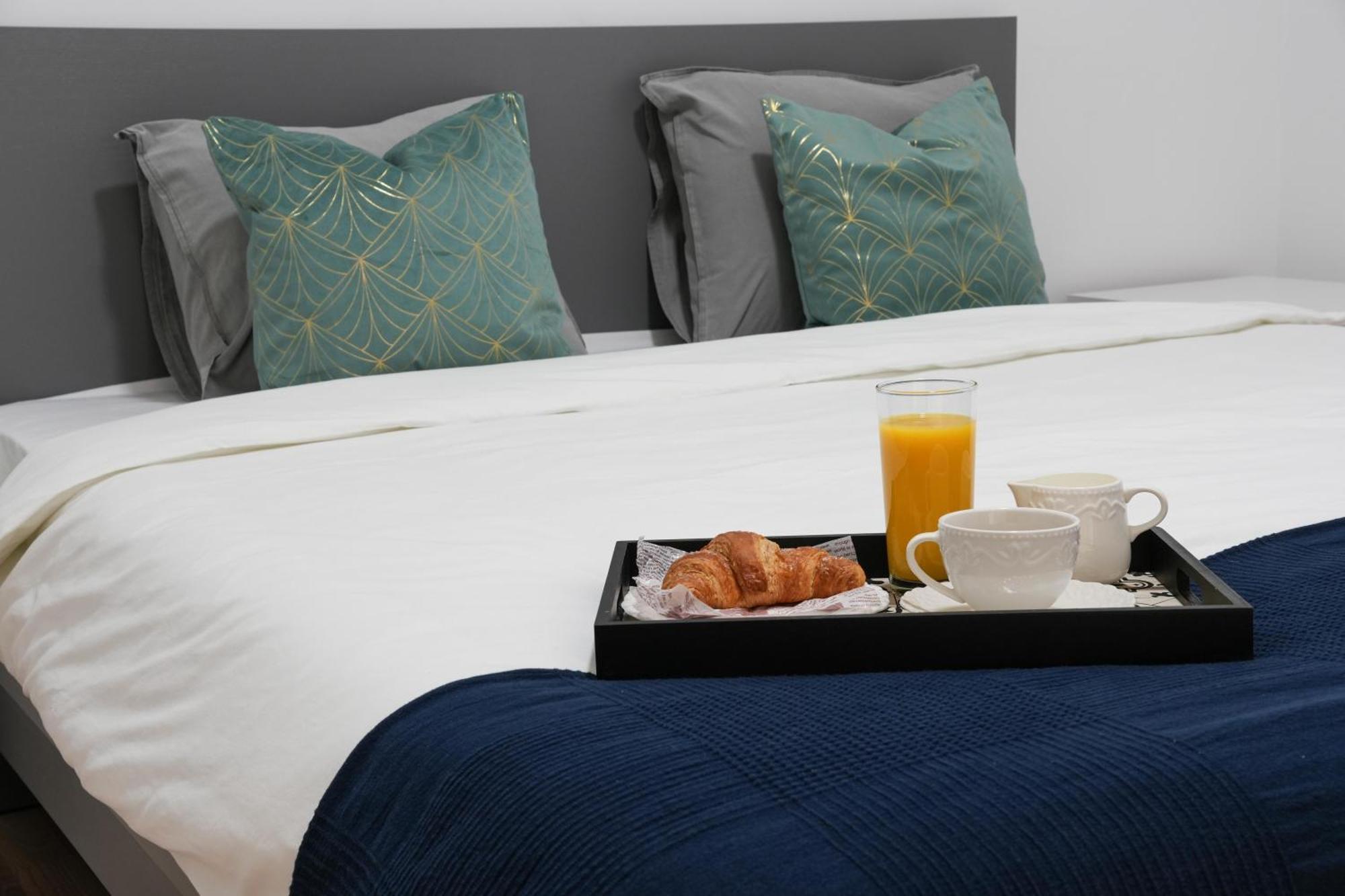 Gabi - Chic With Parking Close To Veranda Mall Apartment Bucharest